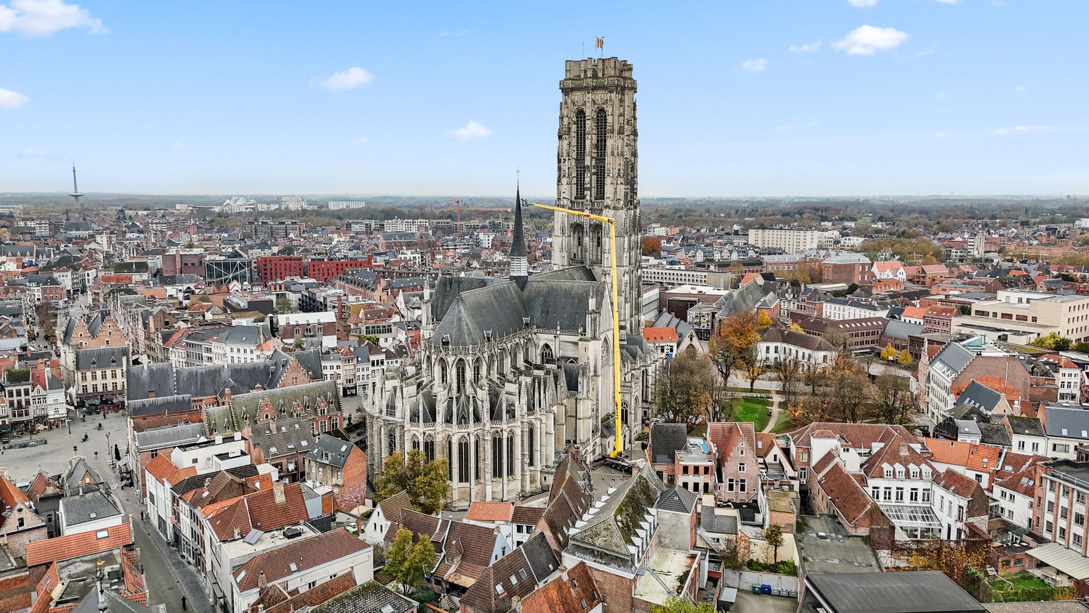 Uniek handelspand met terras in hartje Mechelen foto 31