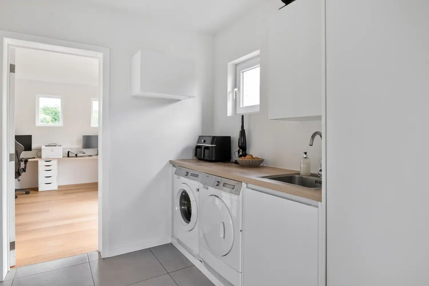 Energiezuinige woning in hoevestijl met 4 slpkrs en afgewerkte zolder foto 12