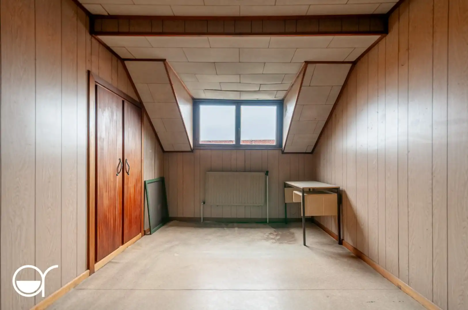 Te renoveren rijwoning vlakbij het Sint-baafskouterpark & Rozebroeken.  foto 22