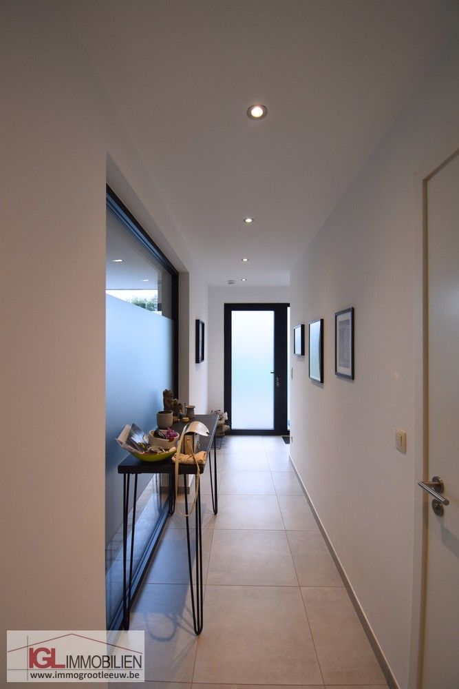 Energiezuinige & moderne nieuwbouw woning met 3 kamers en garage foto 3