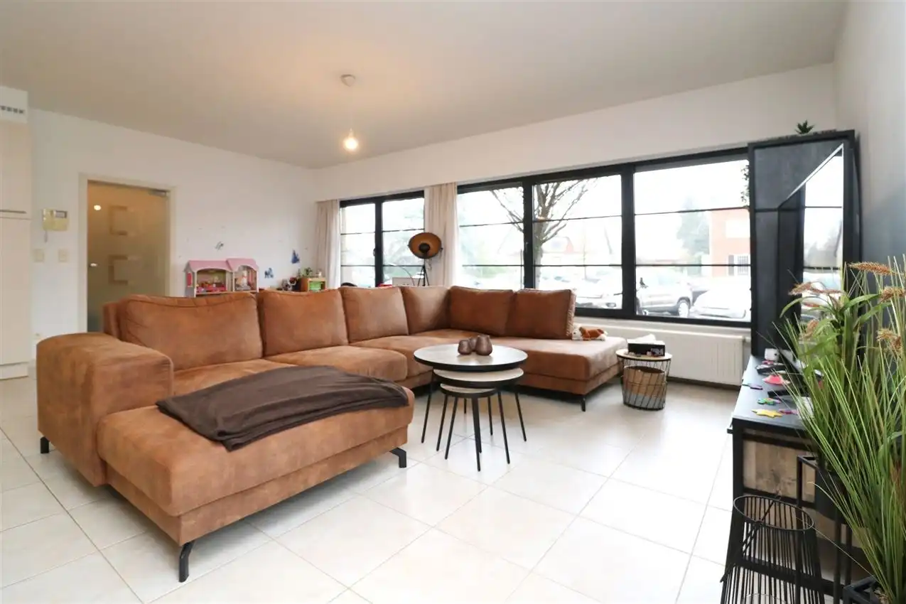 Ruim gelijkvloers wonen met tuin én rendement. foto 10