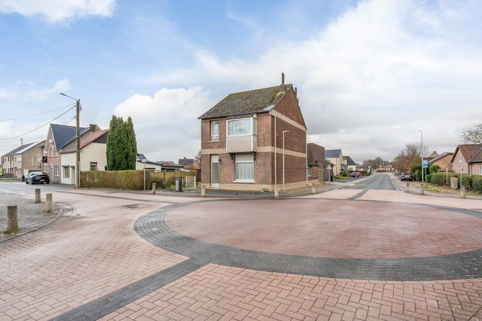 Charmante gezinswoning op een perceel van 5a58ca te Lanklaar, een deelgemeente van Dilsen-Stokkem.  foto 2