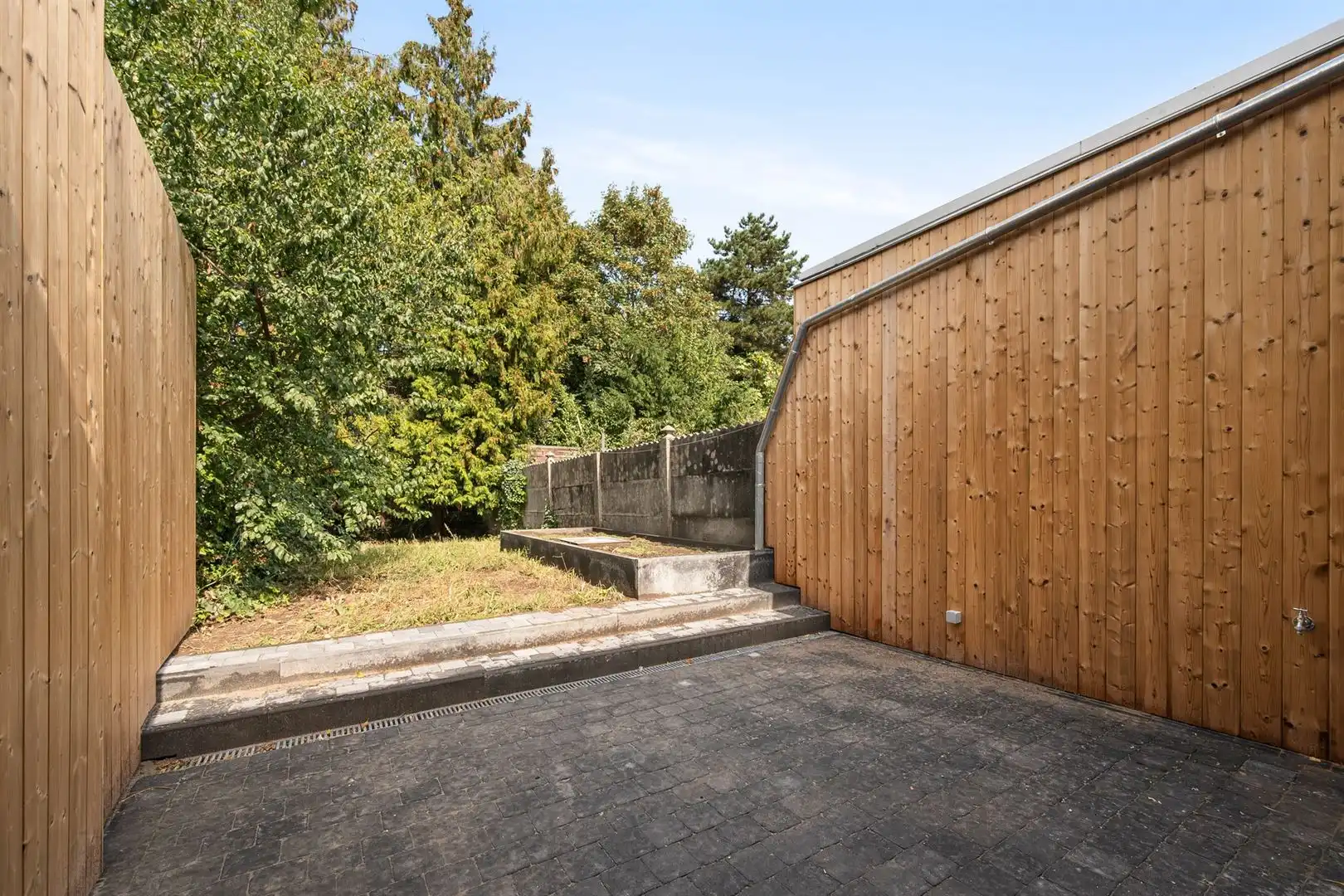 Volledige gerenoveerde woning met 2 slaapkamers foto 15