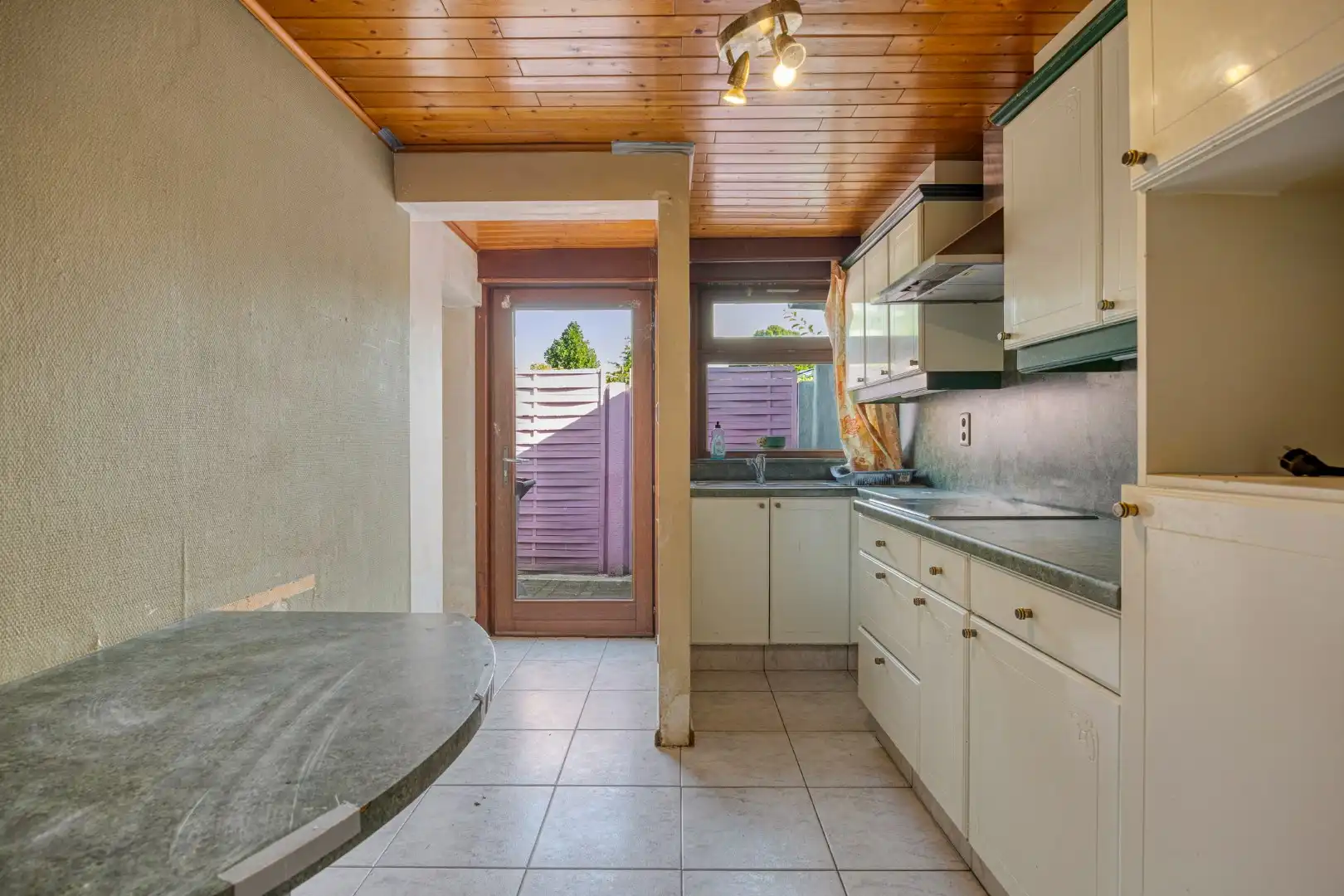 Gezellige op te frissen woning met 1 slaapkamer in Ginderbroek !  foto 5