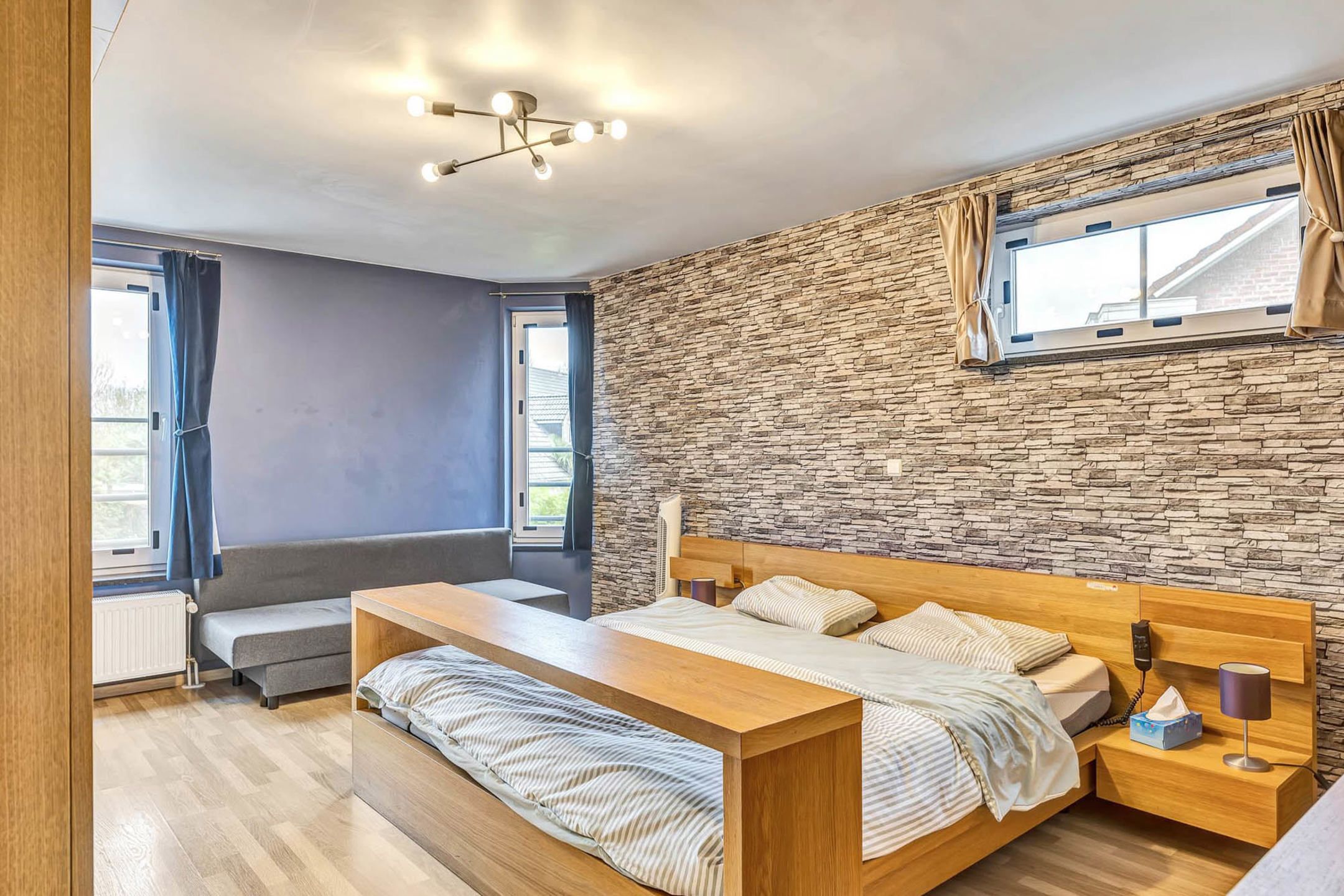 Ruime, instapklare HOB met 4 slpks, garage en tuin foto 13