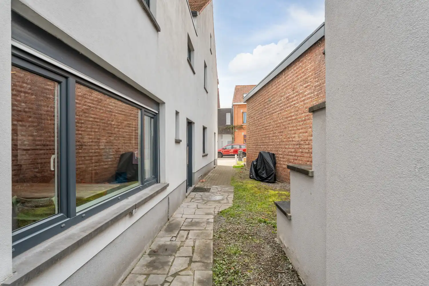 Gerenoveerde driegevelwoning met 3 slaapkamers, een tuin en een autostaanplaats te Wilsele! foto 24