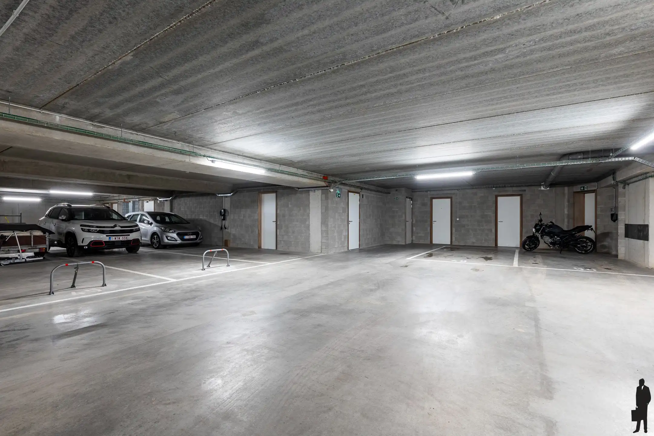 Uitstekend instapklaar appartement met groot terras in Arendonk foto 22