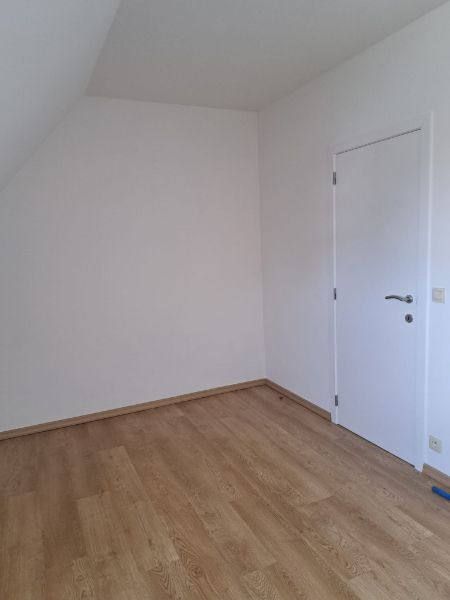 Recent, ruim woonhuis (±250m²), centrum Kasterlee met inpandige garage en stapl. foto 17