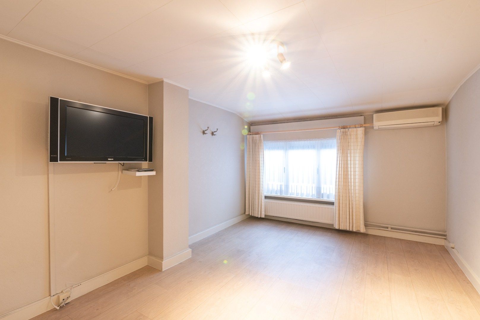 Ruime gezinswoning met 3 slaapkamers in Dessel! foto 11