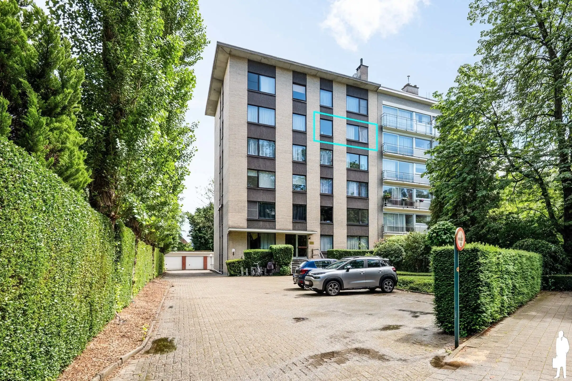 Instapklaar app (ca 90m²) met 2 slpk en ondergrondse garage foto {{pictureIndex}}