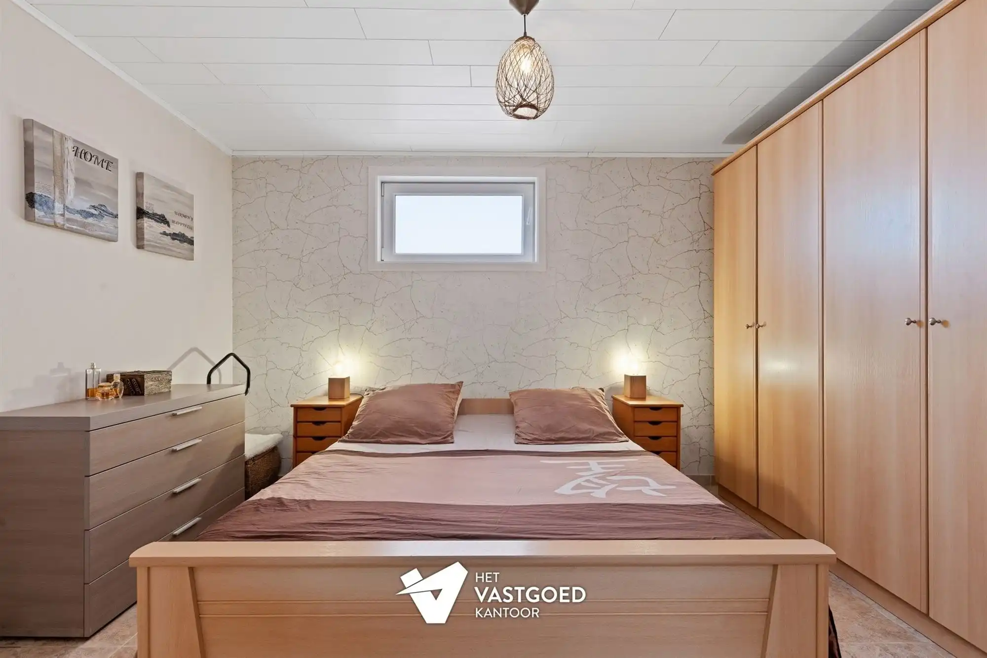 INSTAPKLAAR GELIJKVLOERS APPARTEMENT MET TERRAS, TUIN EN GARAGE foto 13