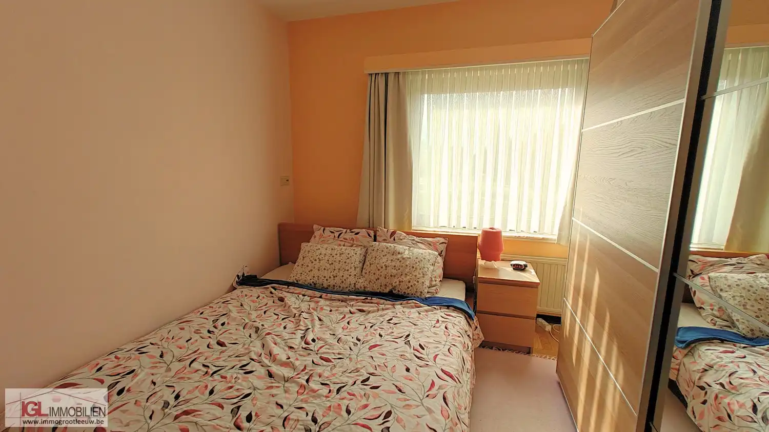 Handelspand op topliging met optimale zichtbaarheid langsheen Bergensesteenweg met veel parking en twee woongelegenheden! foto 24