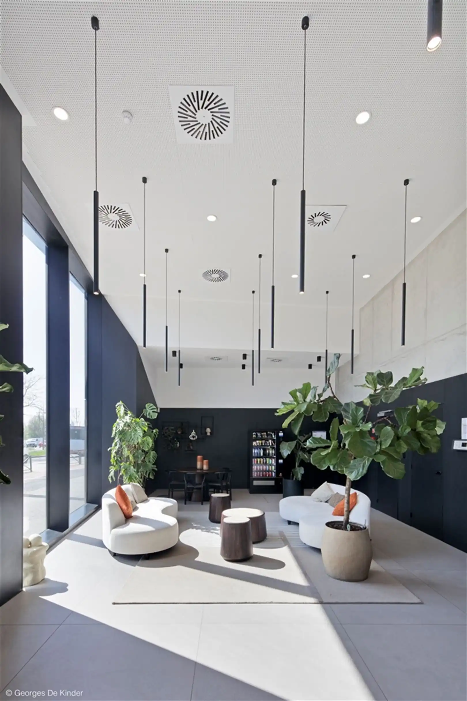 WHITE ANGLE: modulaire kantoren te huur vanaf 250m² foto 7