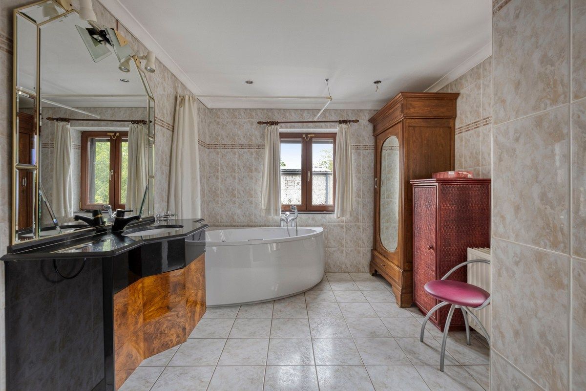 Ruime gezinswoning met grote garage - landelijk gelegen te Tongeren-Widooie foto 16