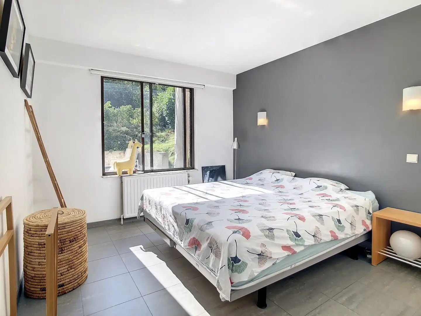 Goed gelegen gerenoveerd appartement met twee ruime slaapkamers, terras (25 m²) en garagebox - bewoonbare oppervlakte 73 m²        foto 8