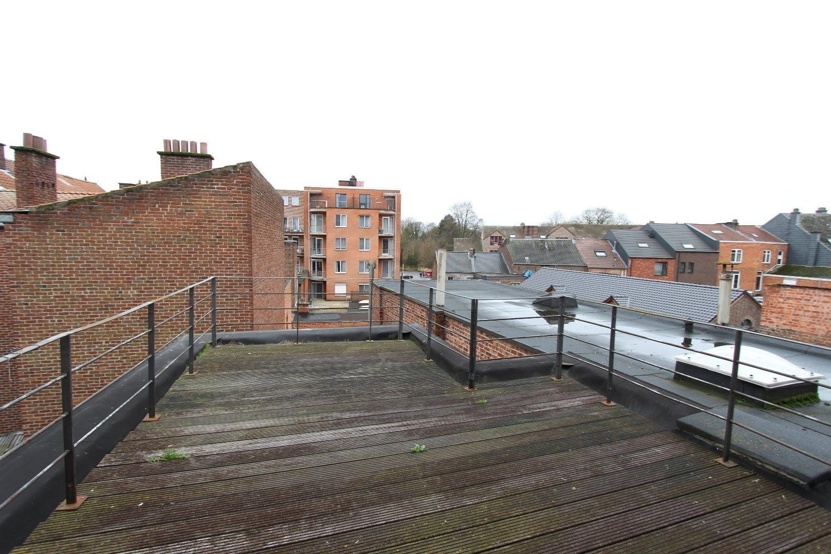 Mooie investering: 2 appartementen met ruim dakterras - centrum Tongeren foto 2