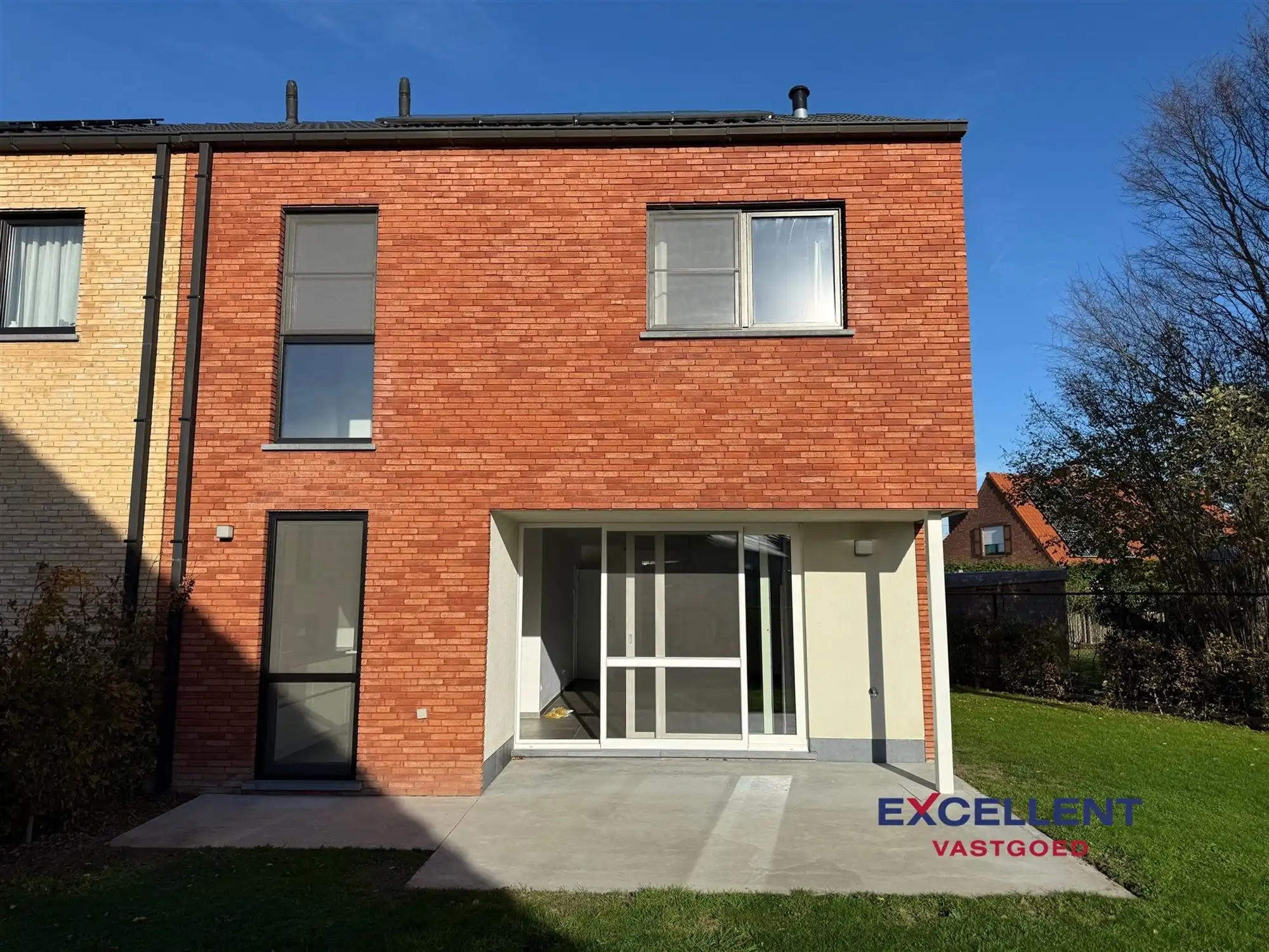 Rustig gelegen nieuwbouwwoning te huur De Pinte! foto {{pictureIndex}}