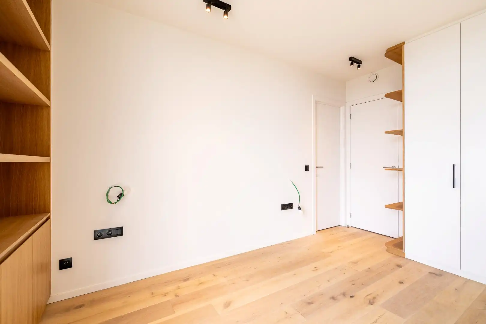 Nieuwbouw appartement met open verzichten vanop het zuid gericht terras foto 17