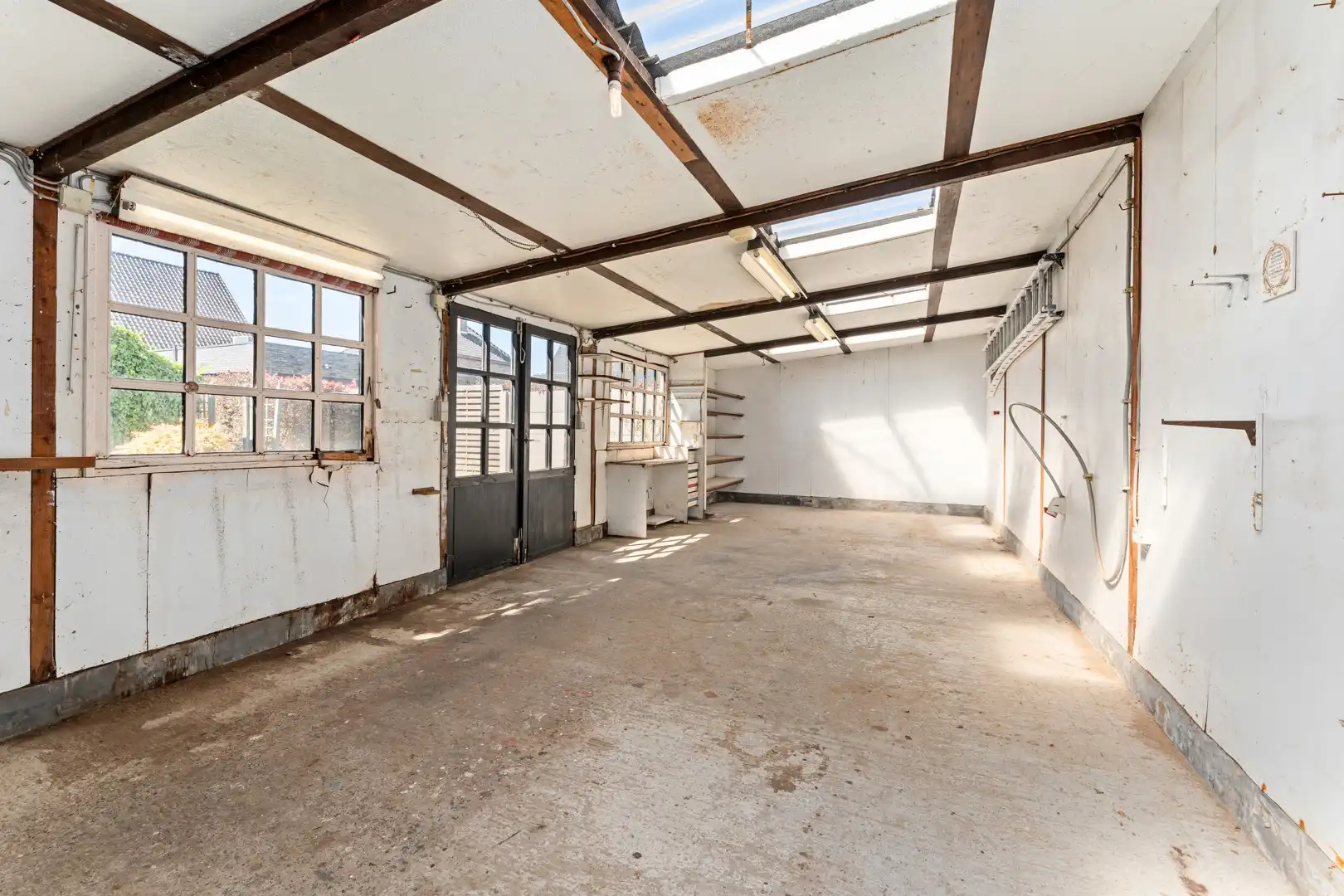 Lichtrijke woning te koop op een vlot bereikbare locatie foto 25