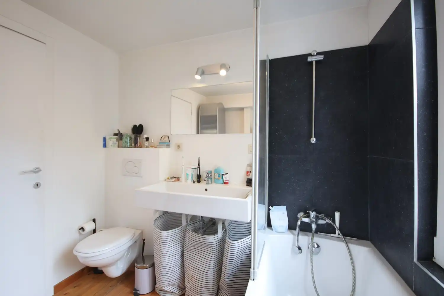 Charmante woning met gezellig stadstuintje in het centrum van Sint-Truiden foto 19