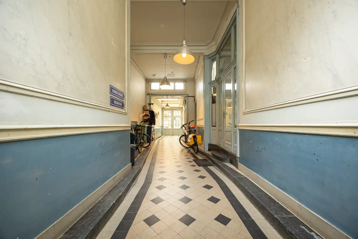 Historische "Piece unique" met goed draaiende B&B uit 1860 foto 8