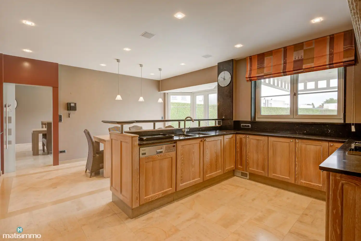 RIANTE INSTAPKLARE VILLA MET 4 SLAAPKAMERS EN RUIME TUIN IN HET LANDELIJKE MARTENSLINDE foto 12