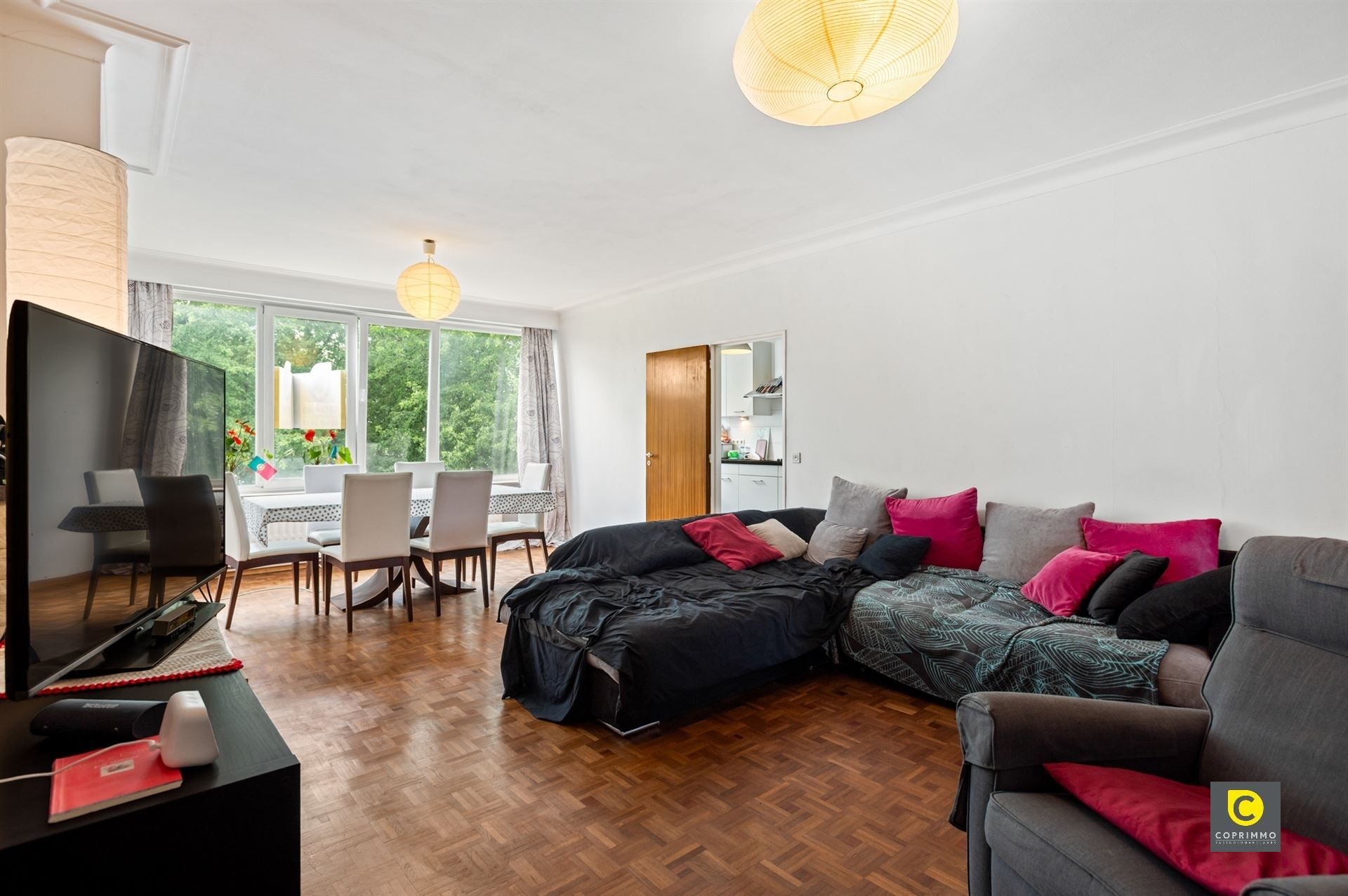 Instapklaar appartement te Berchem foto 4