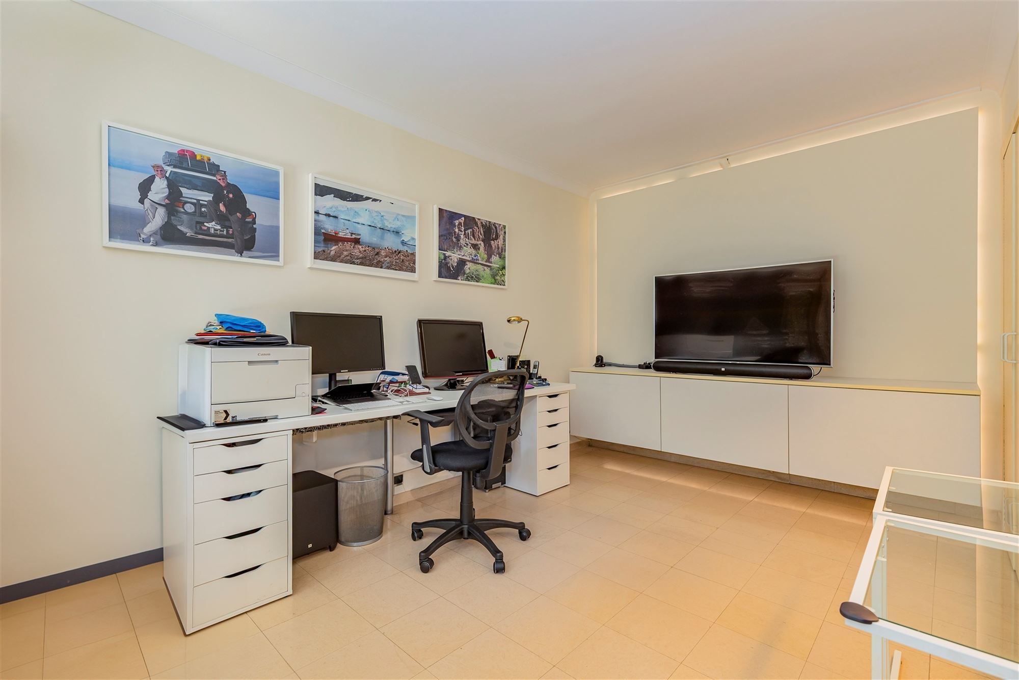 Ruime villa met 5 slpks en 3 bdks op een preceel van 2128m² foto 8