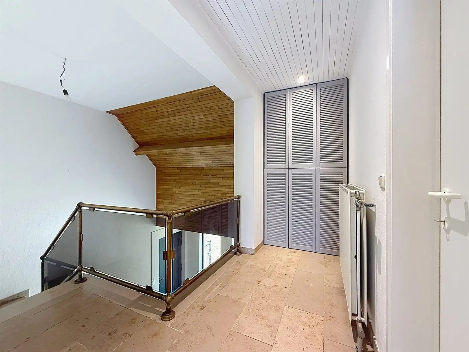 Huis met praktijkruimte, 4 slpks,  2 bdks, 10a 34ca foto 49