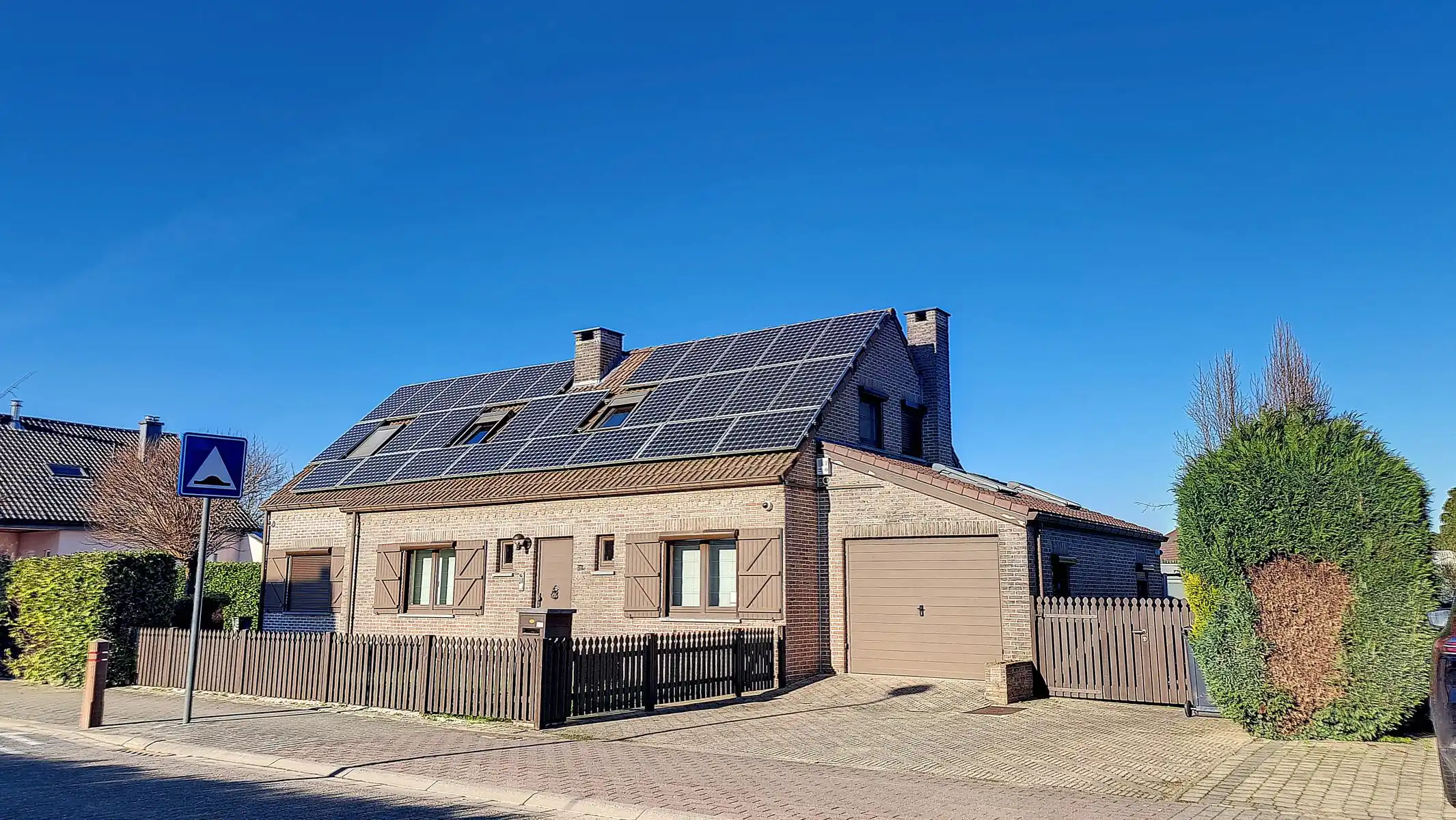 Huis te huur foto {{pictureIndex}}