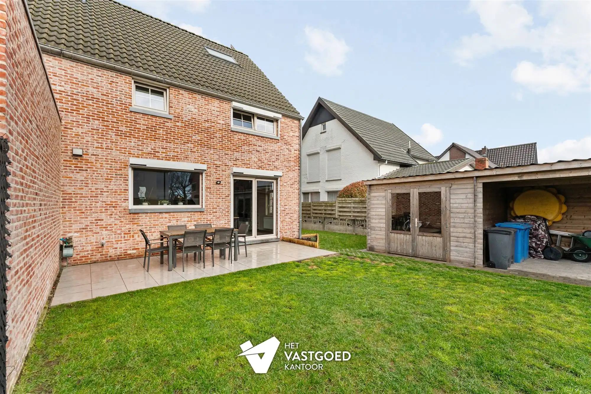 INSTAPKLARE WONING MET 4 SLAAPKAMERS RUSTIG GELEGEN TE LEOPOLDSBURG foto 24