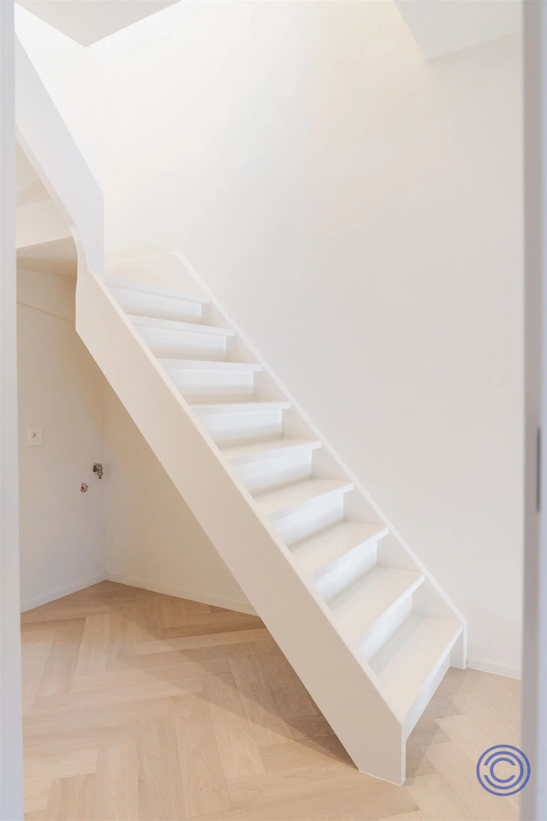Exclusief appartement met zonneterras nabij de geliefde Marnixplaats foto 17