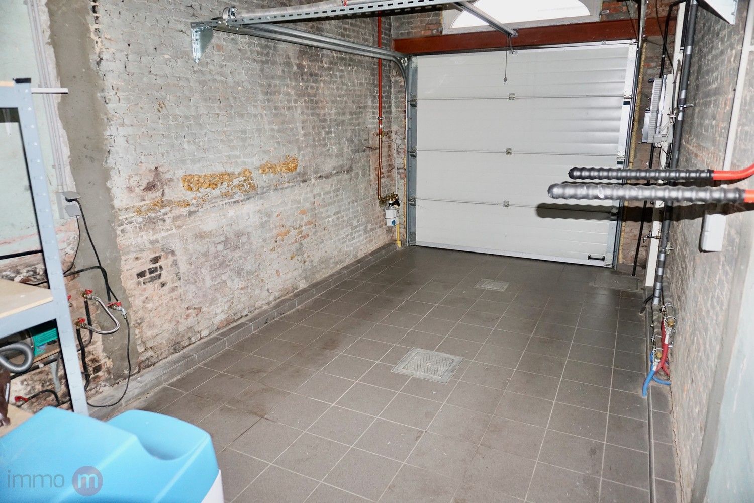 Gerenoveerde woning met 3 slaapkamers, tuin en garage. foto 31