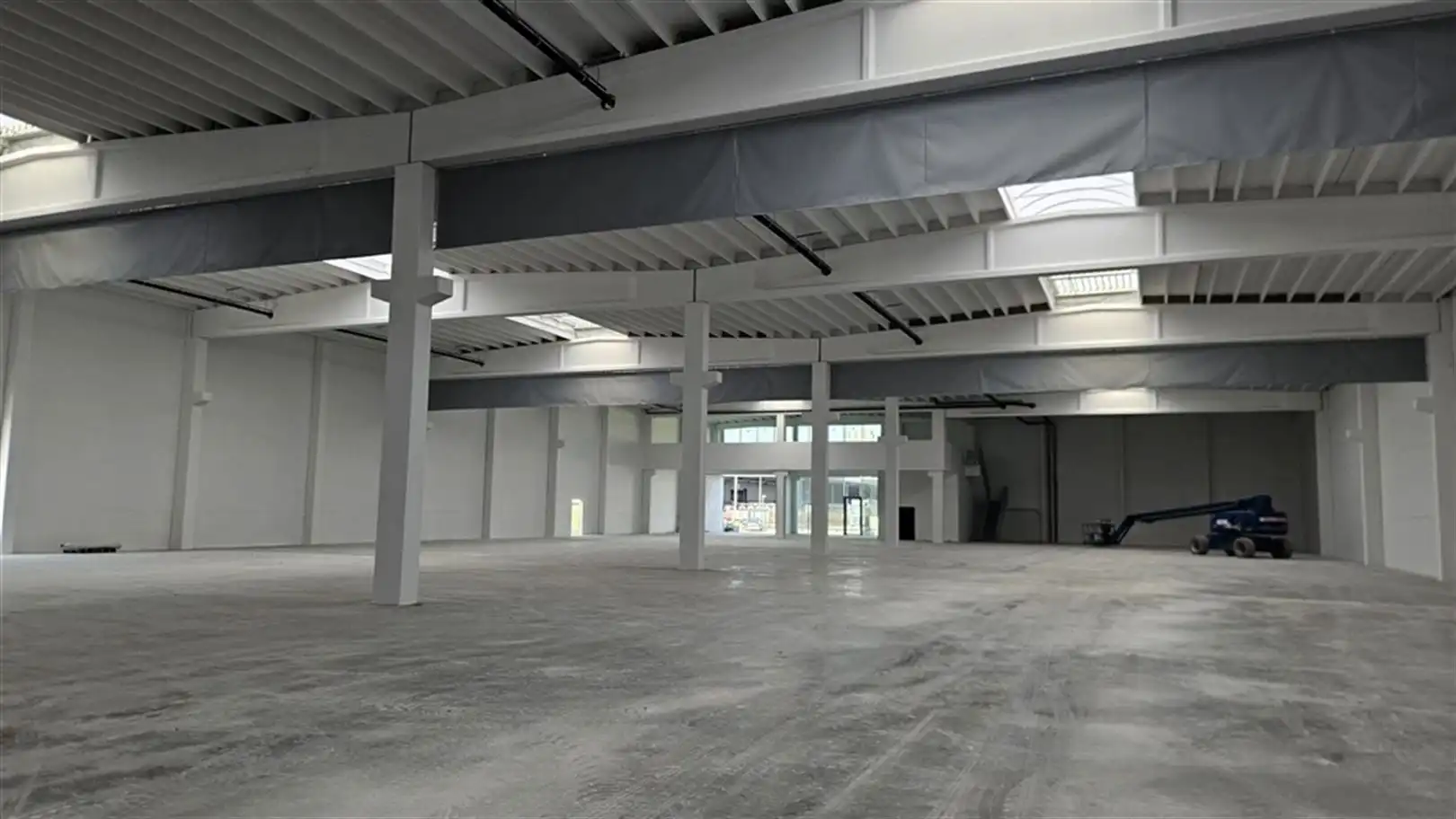 Twee nieuwbouw loodsen met zichtlocatie E17 foto 17