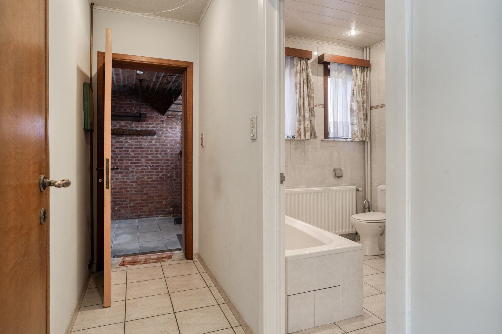 Woning met 4 slpks op een perceel van 670 m² te Millegem. foto 11