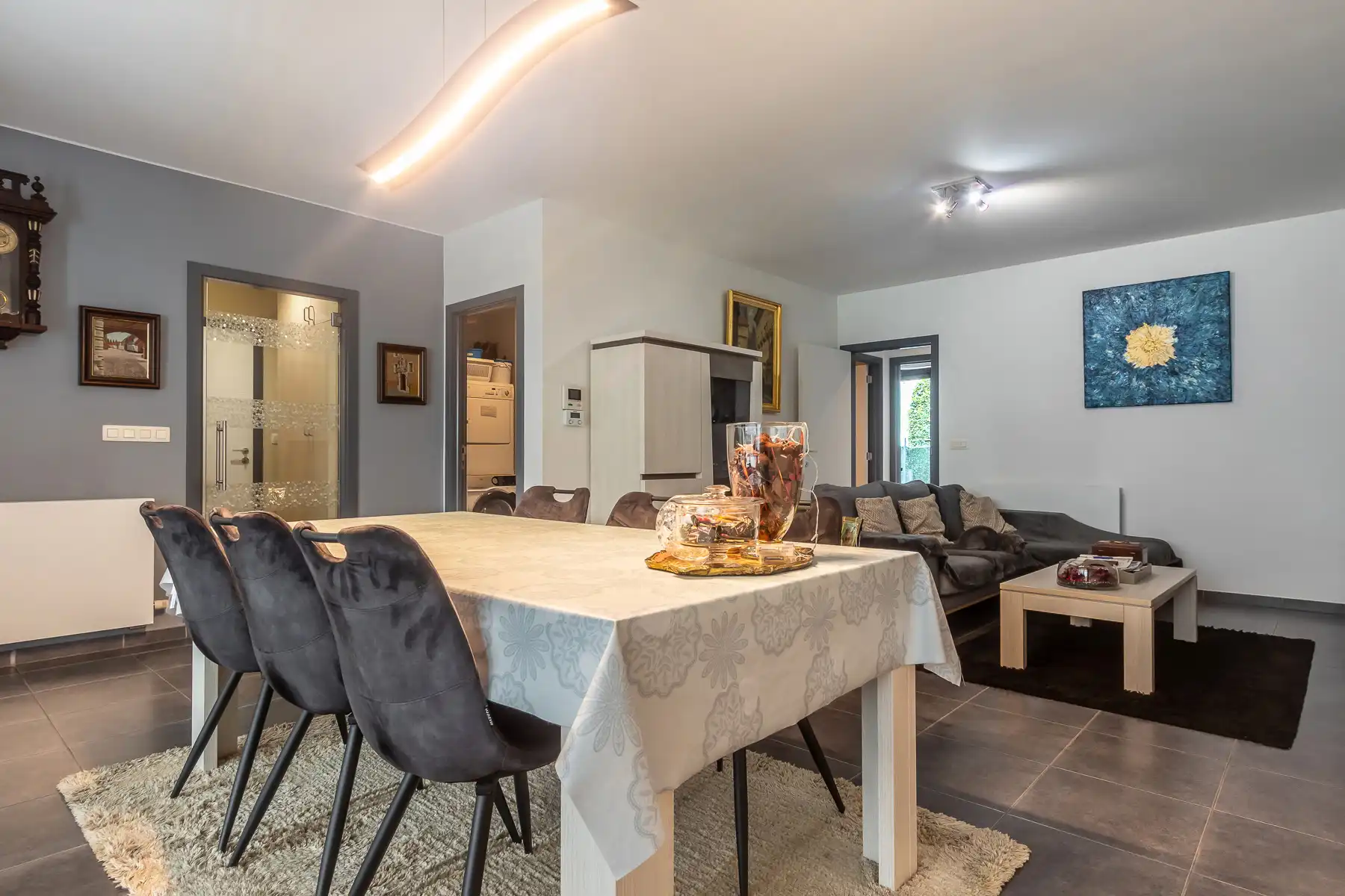 Gelijkvloersapp met 2 slaapkmrs, 2 terrassen + parkeerplaats foto 13