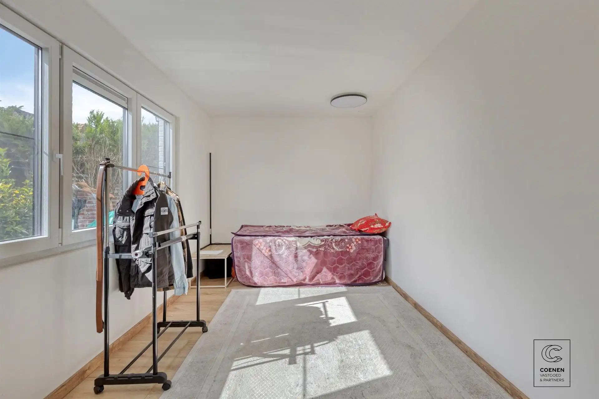 Gerenoveerde woning met 3 slpk's, zonnige tuin en garage! foto 22