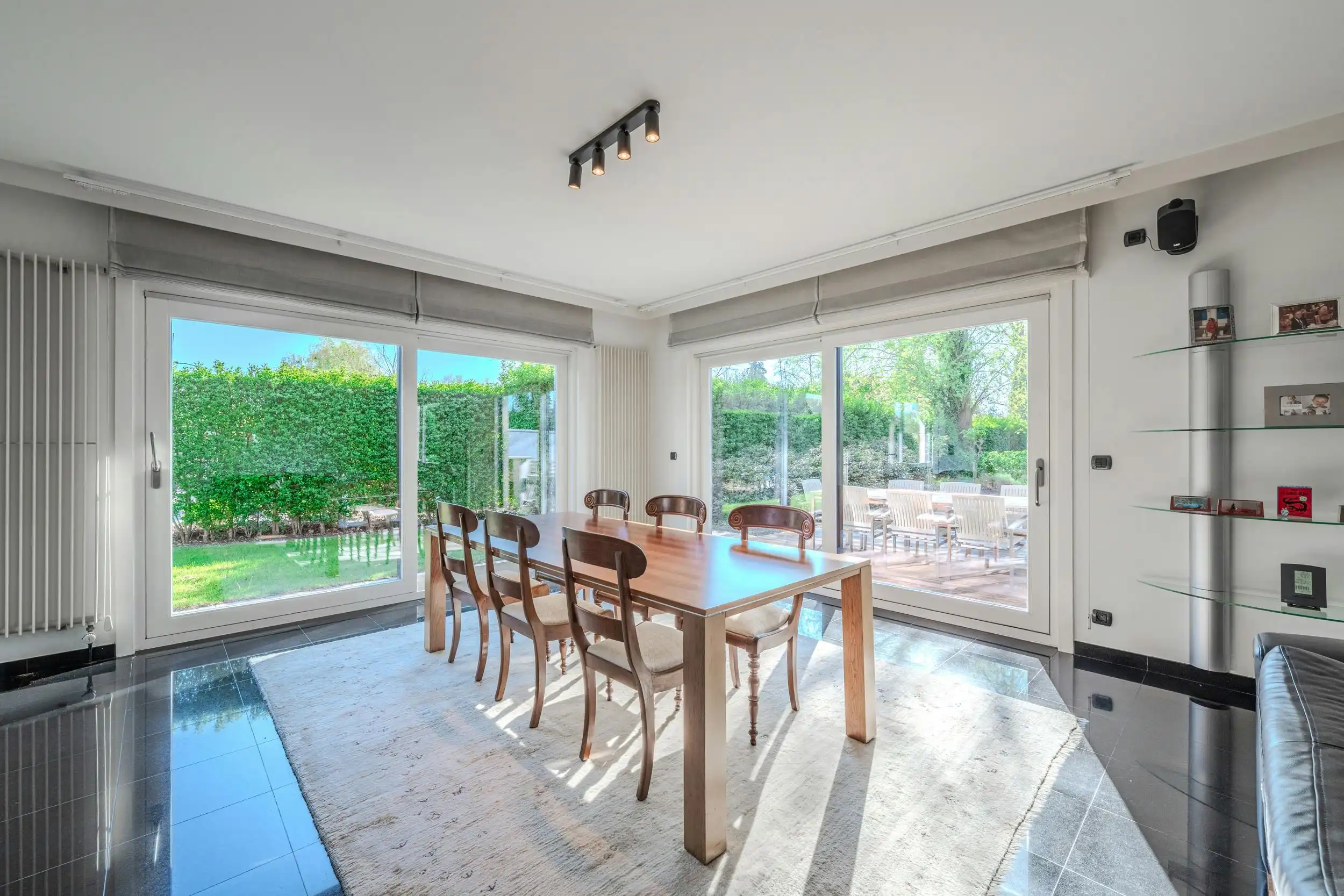 Prachtige villa met 5 slaapkamers te koop in Nieuwpoort. foto 3