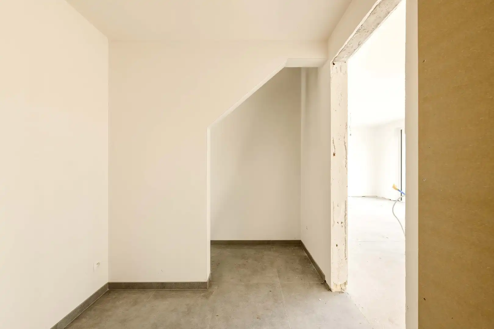 PRACHTIGE MODERNE WONING MET TUIN | GARAGE EN BIJGEBOUW (24 m²) foto 10