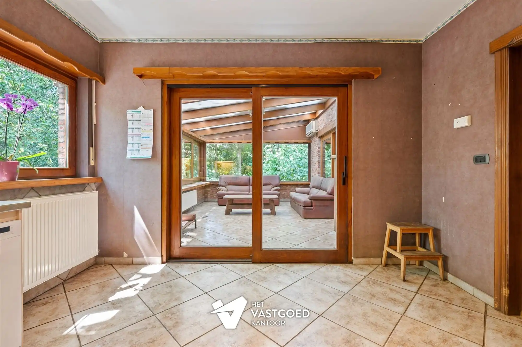 GELIJKVLOERSE WONING OP PRACHTIGE LIGGING OP 3060M2 foto 6