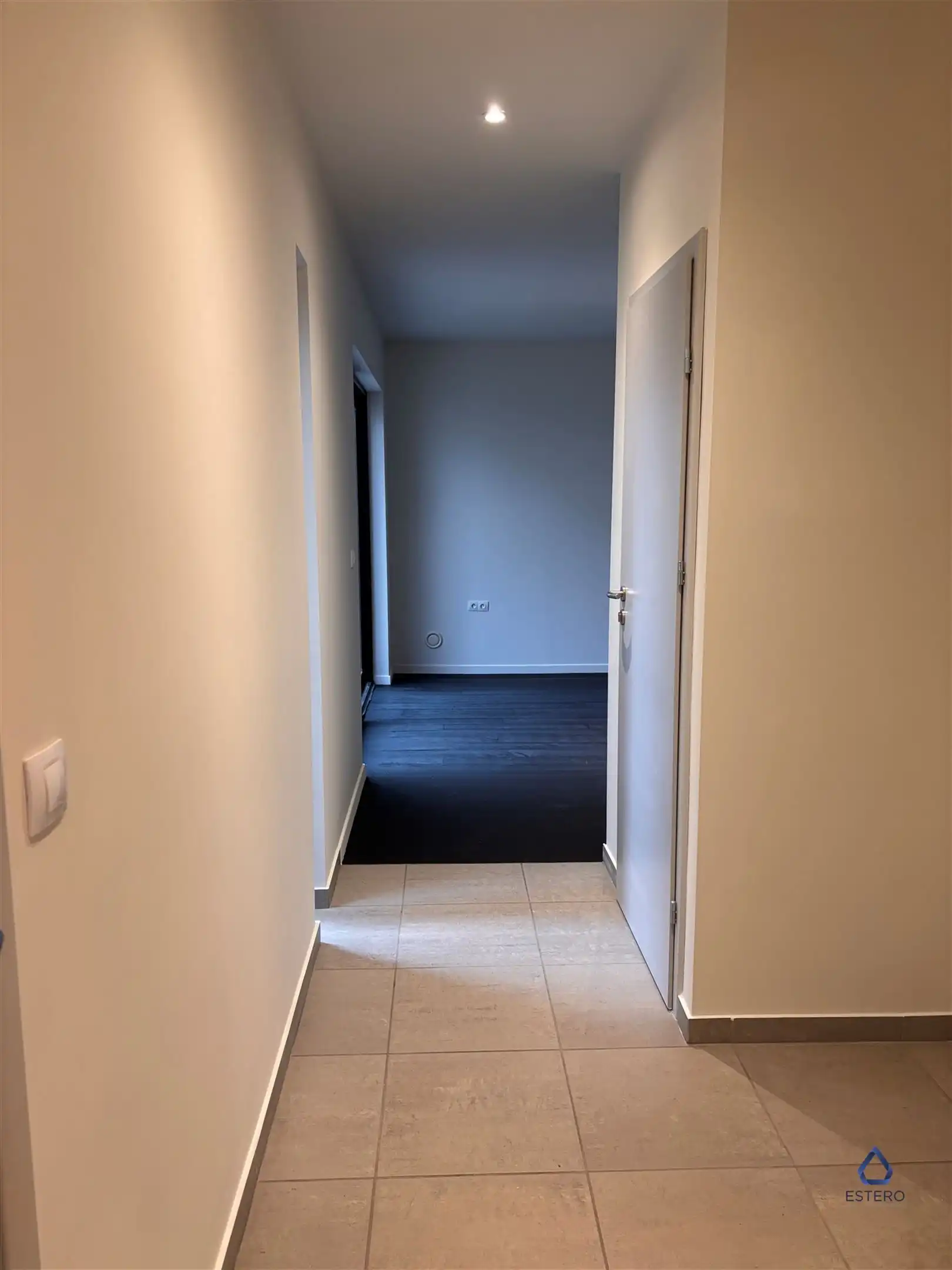 Appartement met garage in de gezellige Arendwijk te Aalst foto 4