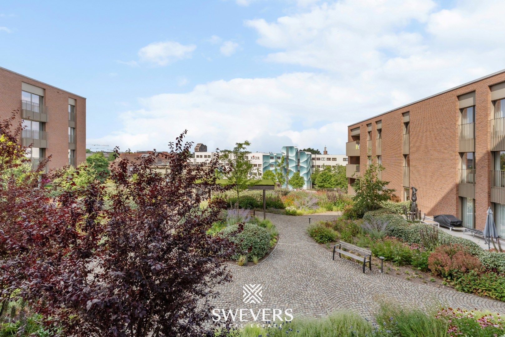 Stijlvol, instapklaar 2 slpk-appartement met zonrijk terras op TOPlocatie te Quartier Bleu foto 28