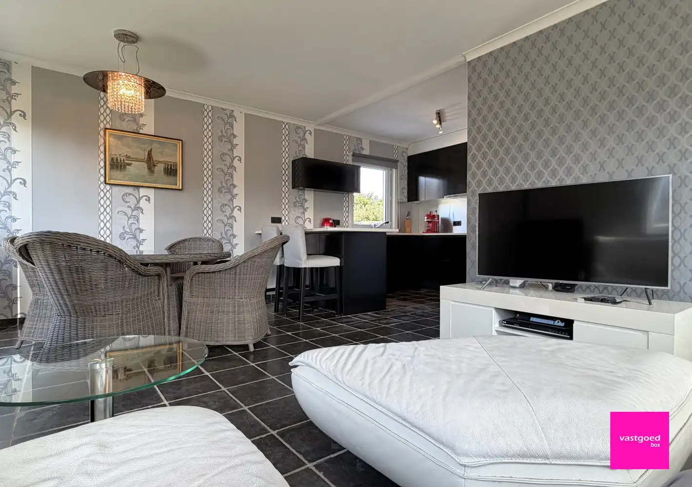 Instapklare alleenstaande woning met tuin, garage en 491 m² grond in De Haan foto 6