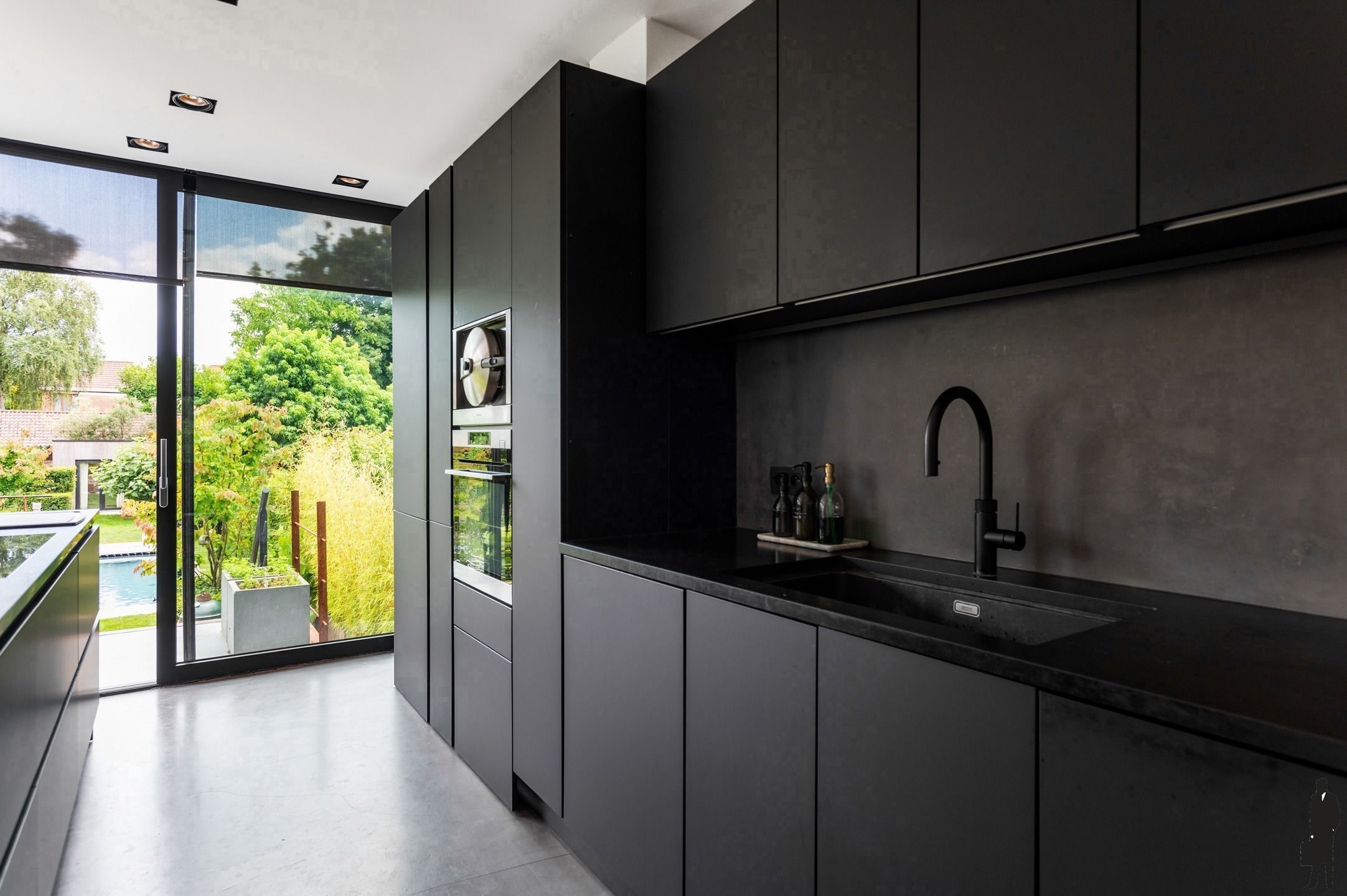 Unieke woning met prachtige tuin in kindvriendelijke buurt foto 10