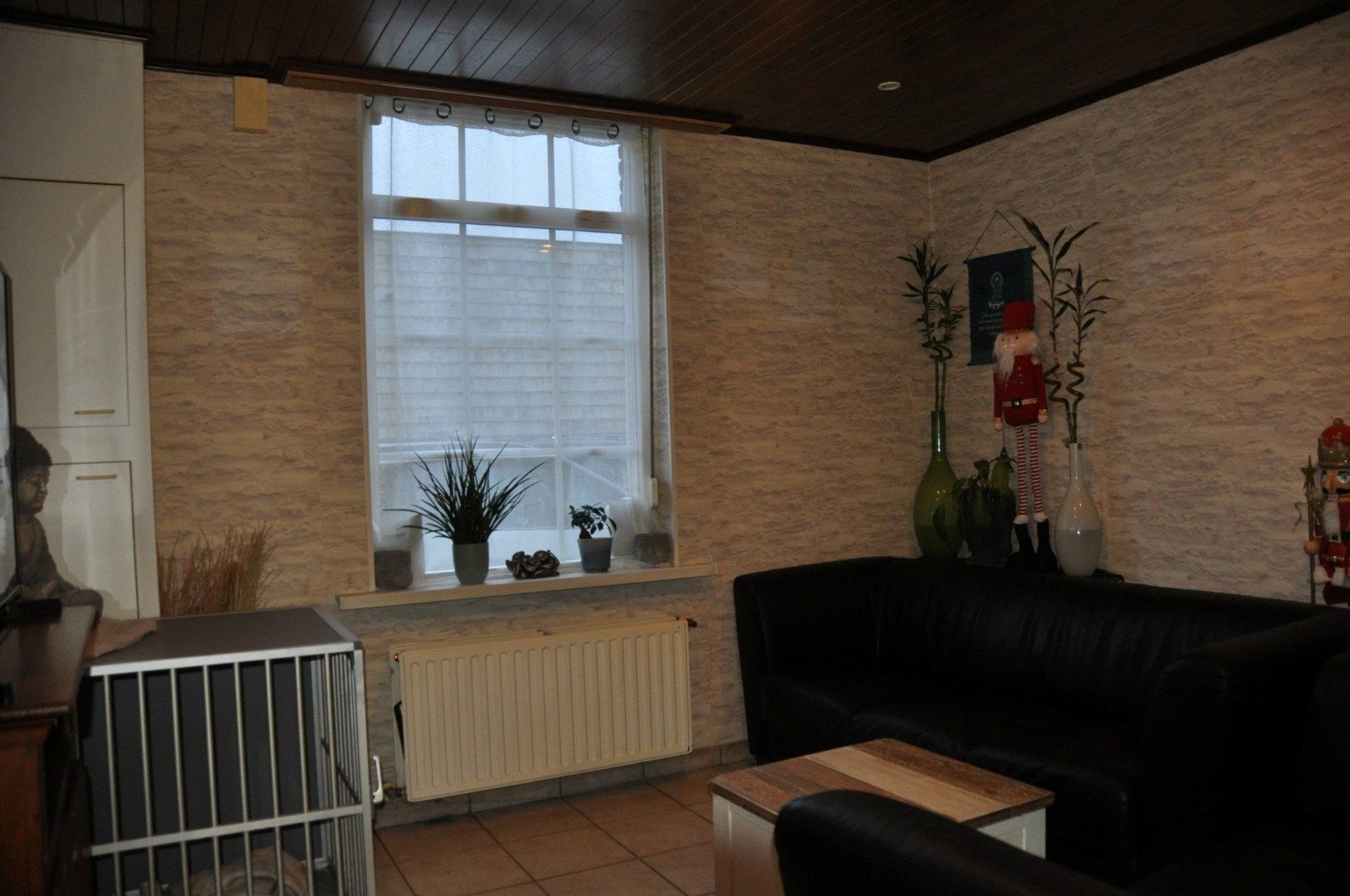 Gezellige rijwoning in het centrum van Izegem - drie slaapkamers - aankoop garagebox mogelijk. foto 5