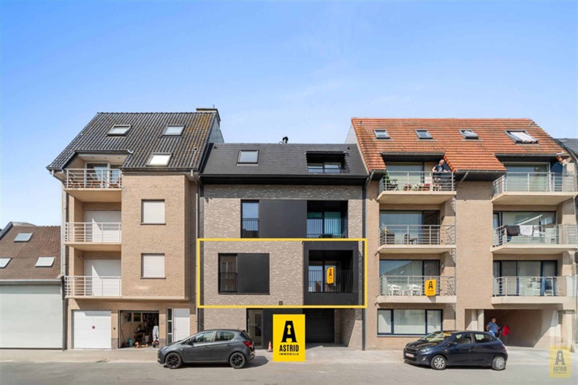 Ruim en zonnig nieuw appartement met mooie terrassen vlakbij zee! foto 2