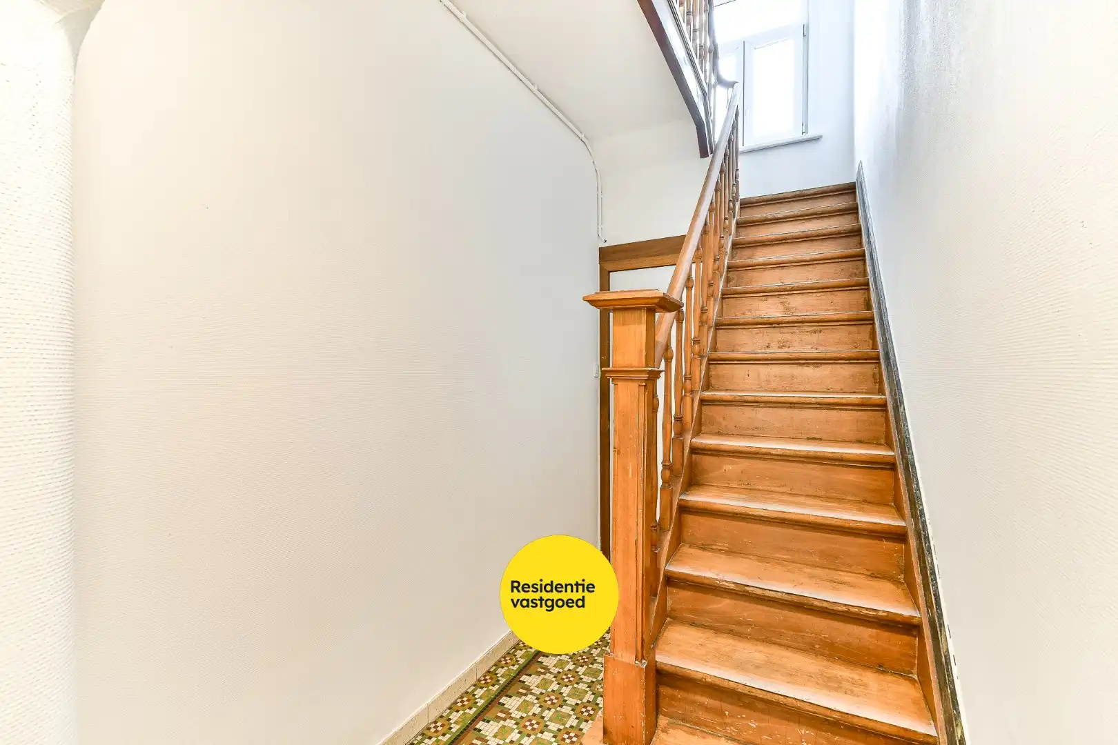 Instapklare woning met 3 ruime slaapkamers en zonnige achtertuin nabij centrum Gistel foto 9