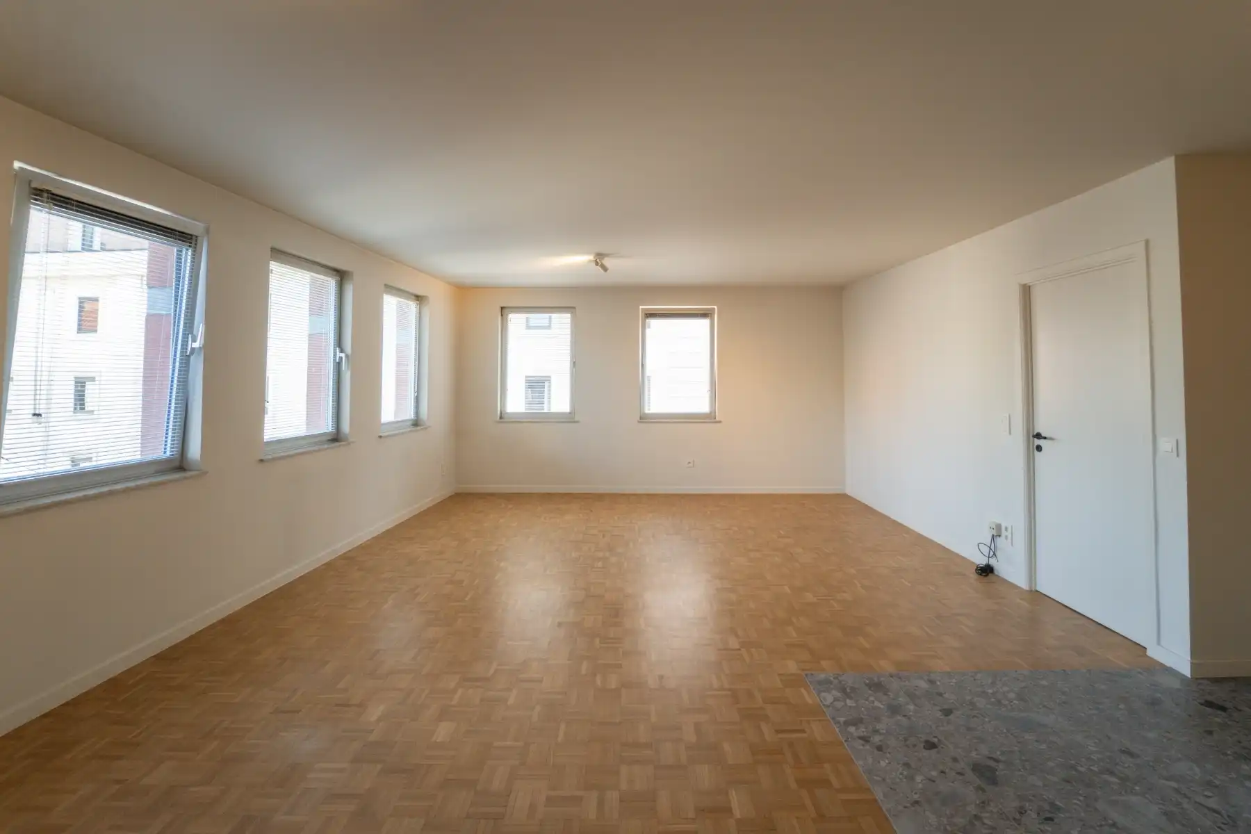Gerenoveerd 2-slaapkamerappartement met uitzicht op Sint-Baafskathedraal foto 13