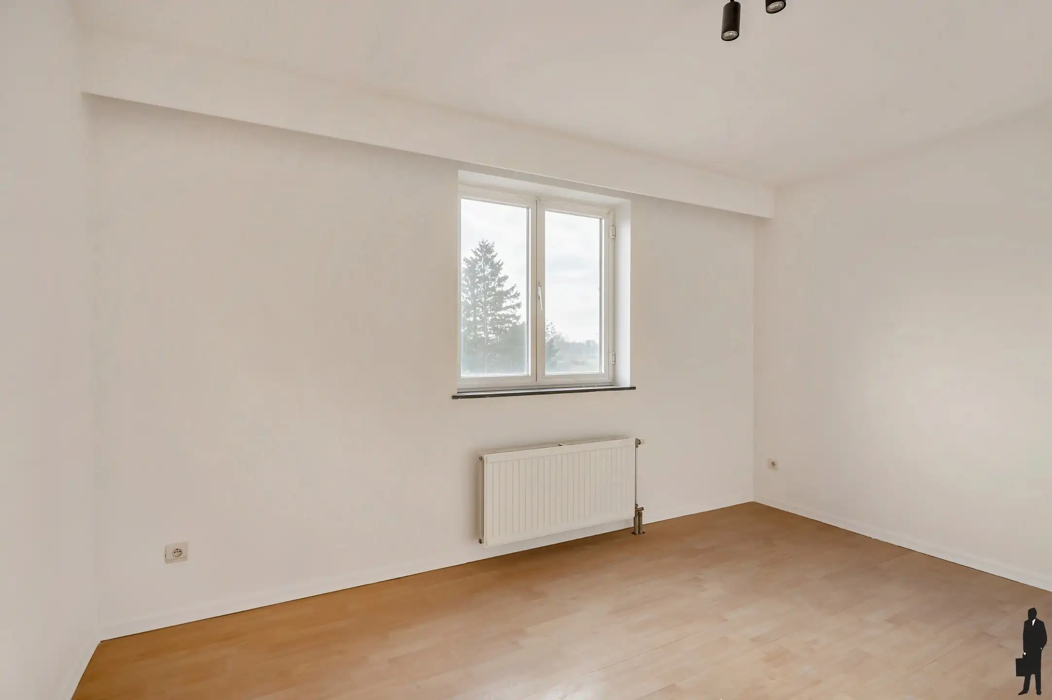 Lichtrijk dakappartement in het centrum van Nieuwmoer foto 7