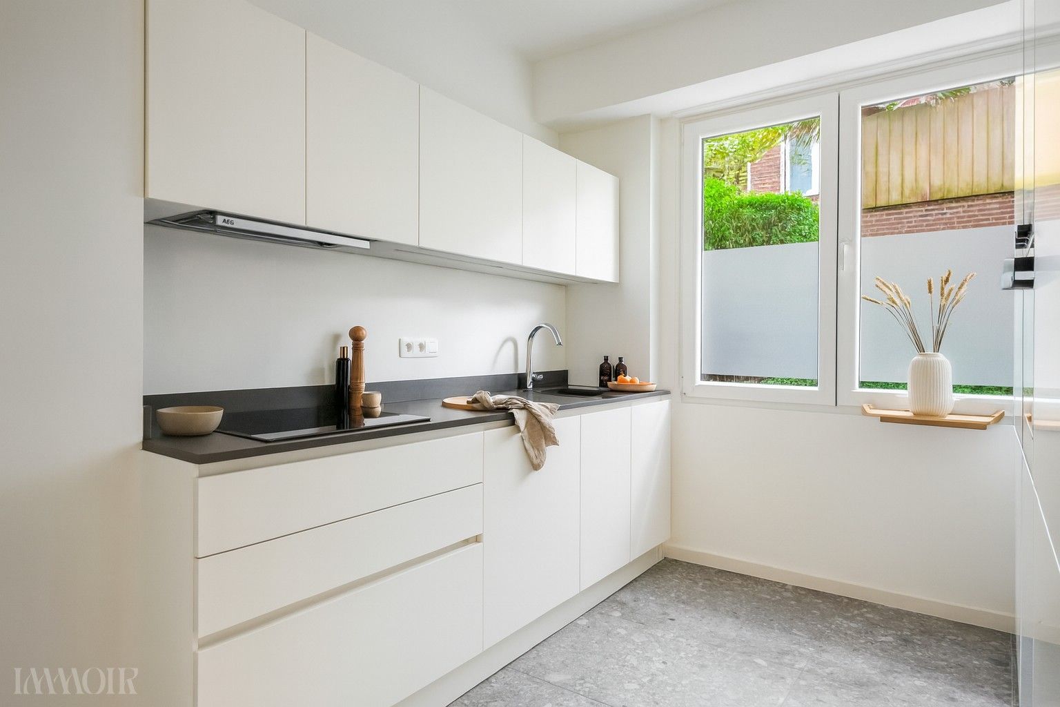 Gelijkvloers appartement met zeer ruim terras in de Pulhofwijk in Antwerpen. foto 5